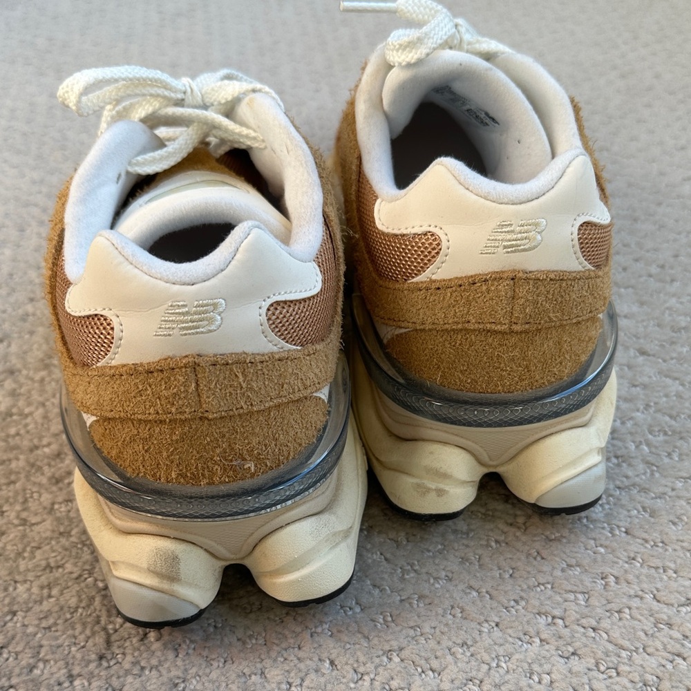 New Balance Tan and Cream Women's Sneakers - Picture 4 of 8